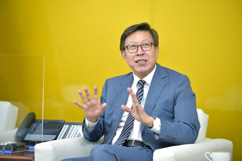 6∼7면-20210618 시정관련 인터뷰(의전실) 04